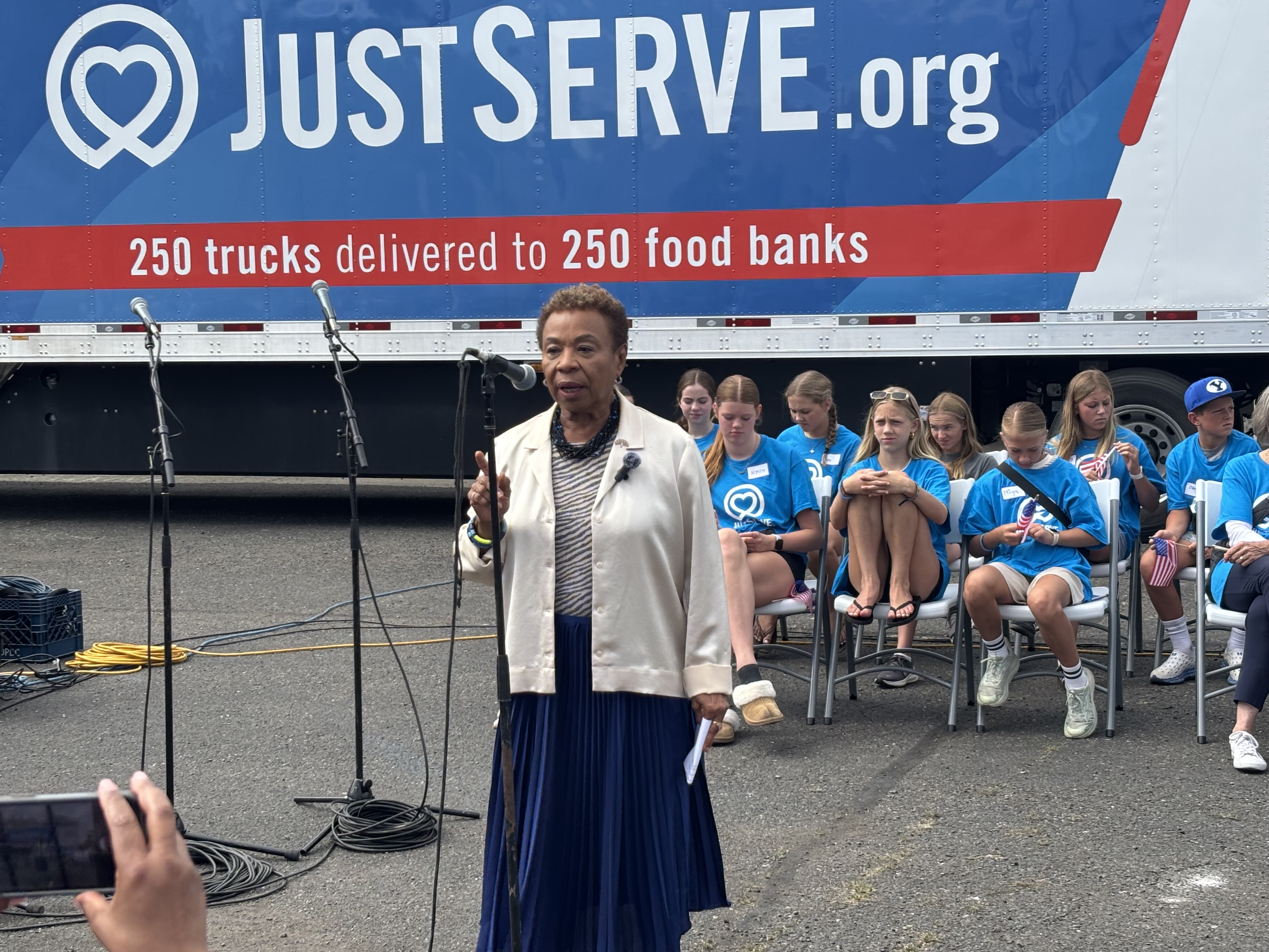 Oakland Mayor Barbara Lee speaks at the JustServe event.